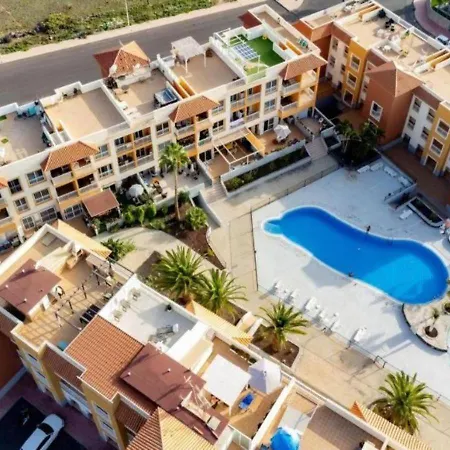 Ground-floor 1 Bedroom Condopool &wifi Costa Adeje Apartment