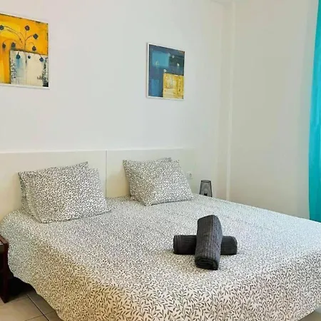 Ground-floor 1 Bedroom Condopool &wifi Costa Adeje شقة *