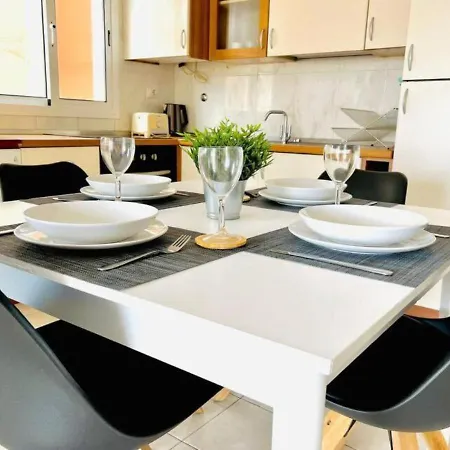 Ground-floor 1 Bedroom Condopool &wifi Costa Adeje * كالاو سالفاجي