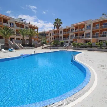 Ground-floor 1 Bedroom Condopool &wifi Costa Adeje