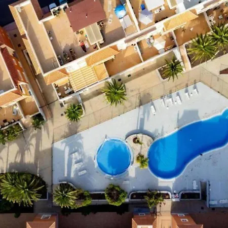 شقة Ground-floor 1 Bedroom Condopool &wifi Costa Adeje كالاو سالفاجي